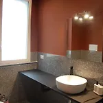 Bed and Breakfast Dimora 81