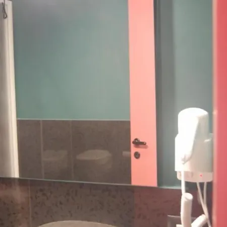 Couette-café Dimora 81