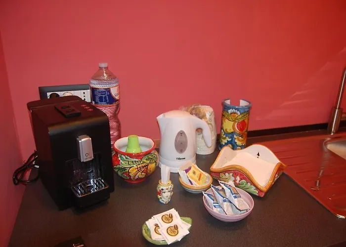 Dimora 81 ベッド・アンド・ブレックファスト 3*